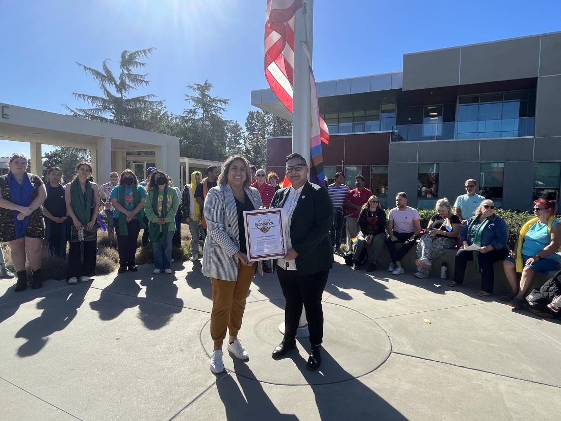 Senator Menjivar presents the Rainbow Pride Center’s Counselor Natalie Guerrero with a certificate to the Rainbow Pride Center for its support of the LGBTQ community at Valley College. 